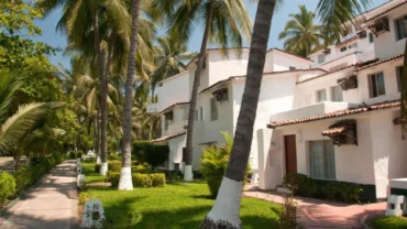 Fall Getaways in Manzanillo: Perfect Weather and Crowd-Free Fun