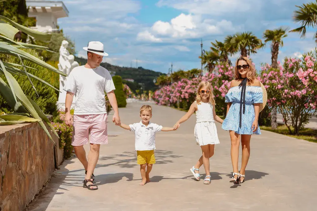 Fall Getaways in Manzanillo: Perfect Weather and Crowd-Free Fun